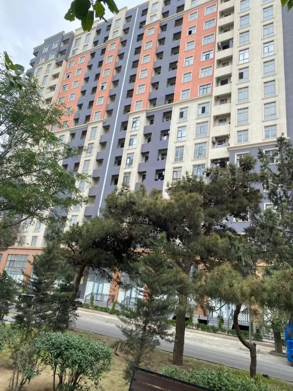 Kirayə verilir 1 otaqlı mənzil 47 m²