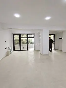 Kirayə verilir obyekt 140 m² — Bakı, İnşaatçılar 140.00 m²