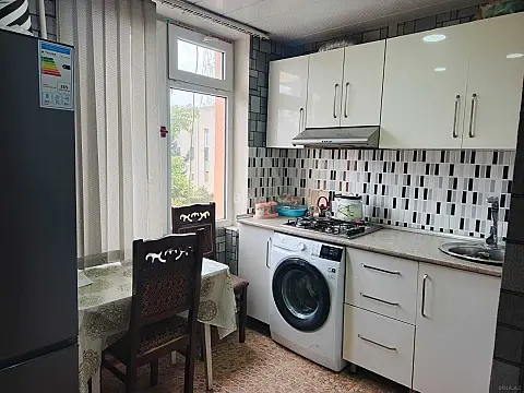 Kirayə verilir 2 otaqlı mənzil 60 m² — Bakı 2 otaq 60.00 m²
