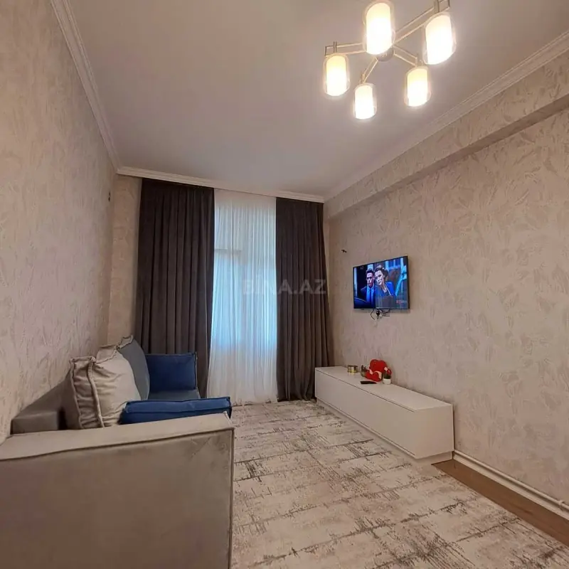 Kirayə verilir 2 otaqlı mənzil 45 m²