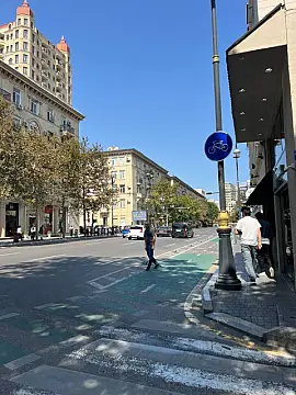 Kirayə verilir obyekt 150 m² — Bakı, Nizami 150.00 m²
