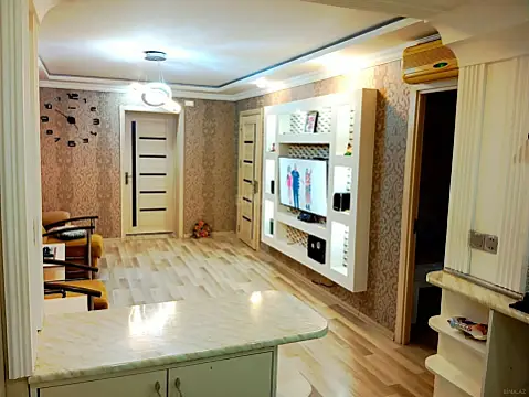 Kirayə verilir 3 otaqlı mənzil 55 m² — Bakı, İnşaatçılar 3 otaq 55.00 m²