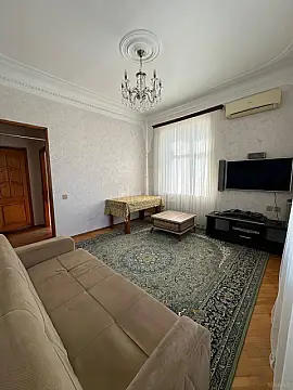 Kirayə verilir 2 otaqlı mənzil 60 m² — Bakı, Nizami 2 otaq 60.00 m²