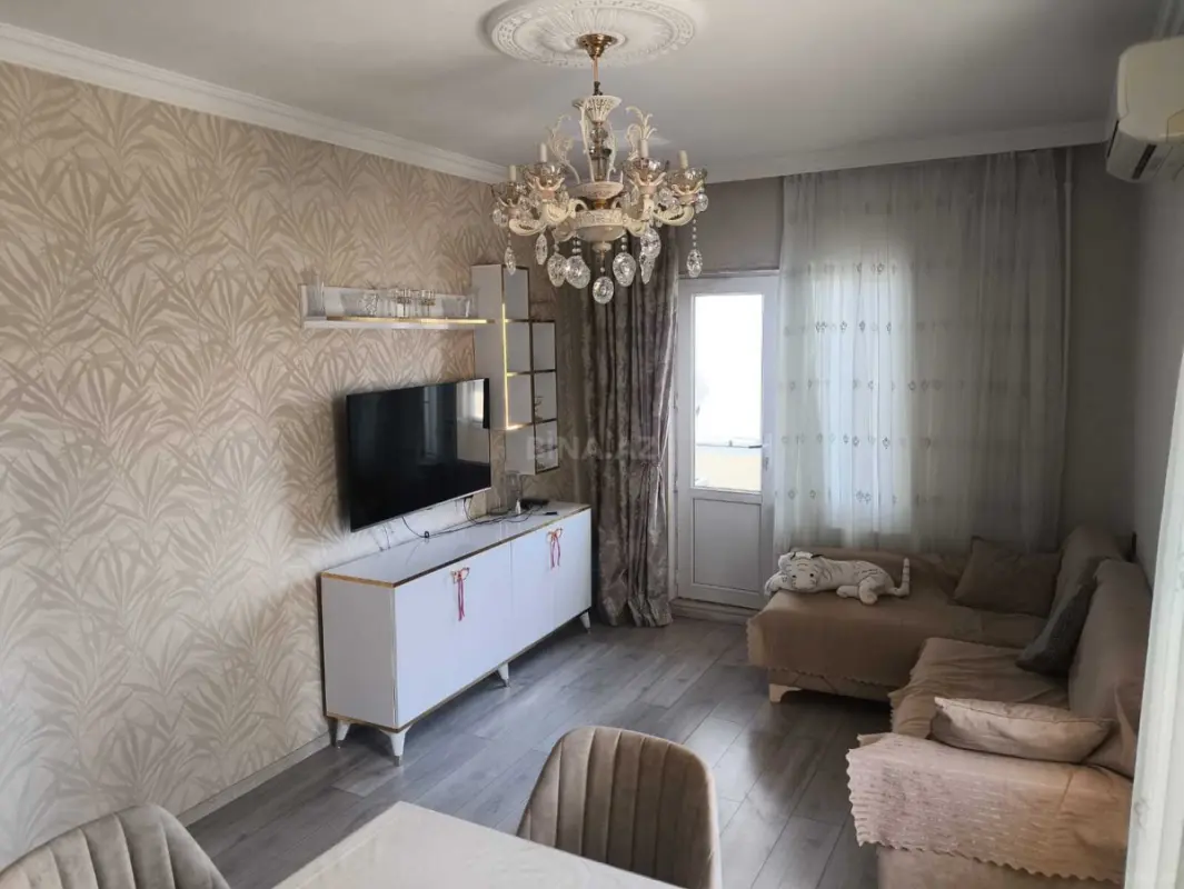 Satılır 3 otaqlı mənzil 78 m²