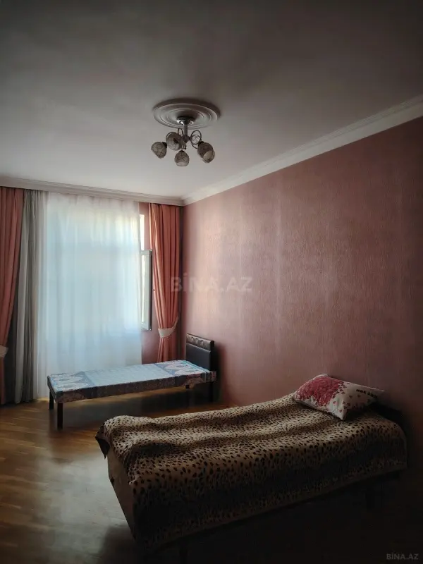 Kirayə verilir 3 otaqlı mənzil 110 m²