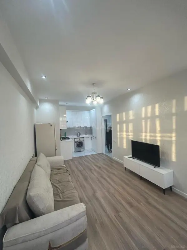 Kirayə verilir 2 otaqlı mənzil 65 m²