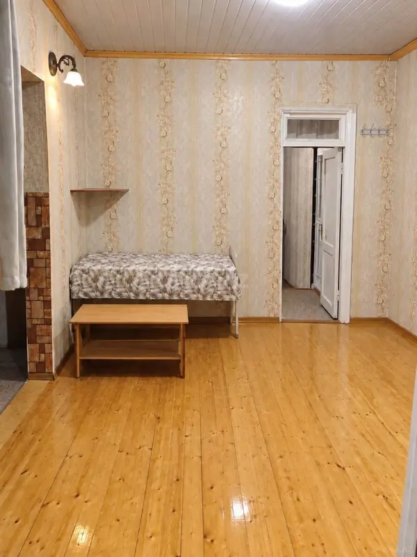 Kirayə verilir 2 otaqlı həyət evi 35 m²