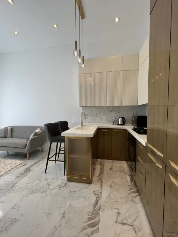 Kirayə verilir 3 otaqlı mənzil 110 m²