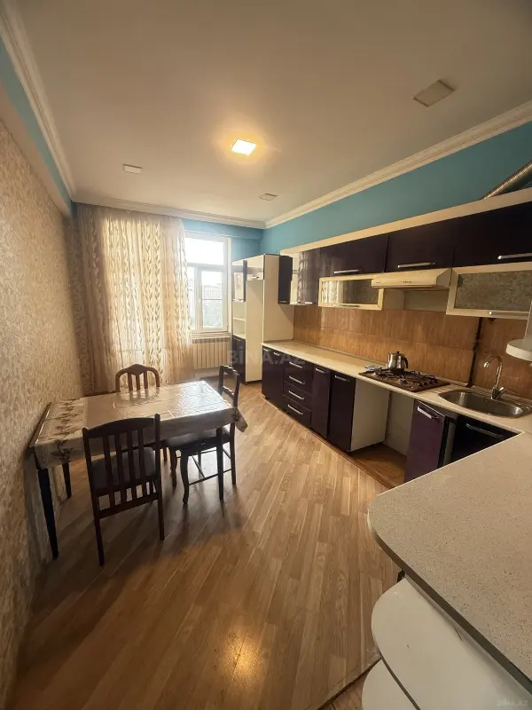 Kirayə verilir 1 otaqlı mənzil 70 m²