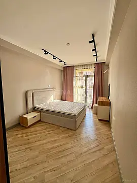 Kirayə verilir 2 otaqlı mənzil 70 m² — Bakı 2 otaq 70.00 m²
