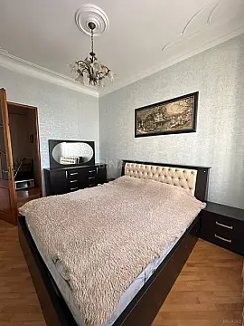 Kirayə verilir 2 otaqlı mənzil 57 m² — Bakı, Nizami 2 otaq 57.00 m²