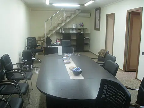 Kirayə verilir obyekt 140 m² — Bakı, Sahil qəs. 140.00 m²