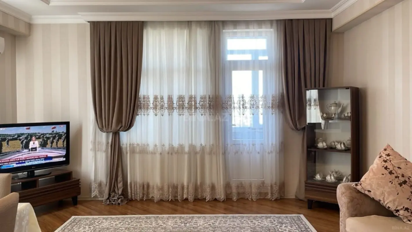 Satılır 3 otaqlı mənzil 110.6 m²