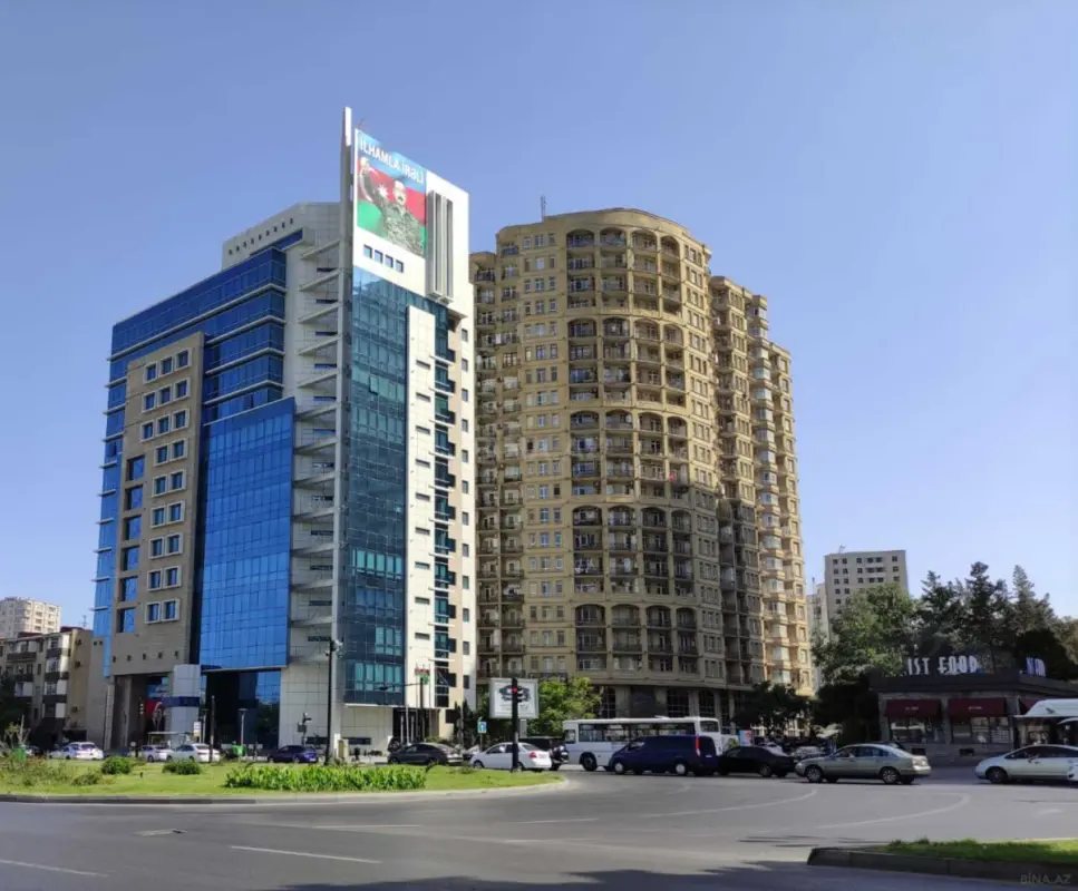Kirayə verilir 3 otaqlı mənzil 120 m²