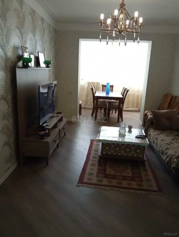 Satılır 4 otaqlı mənzil 85 m²
