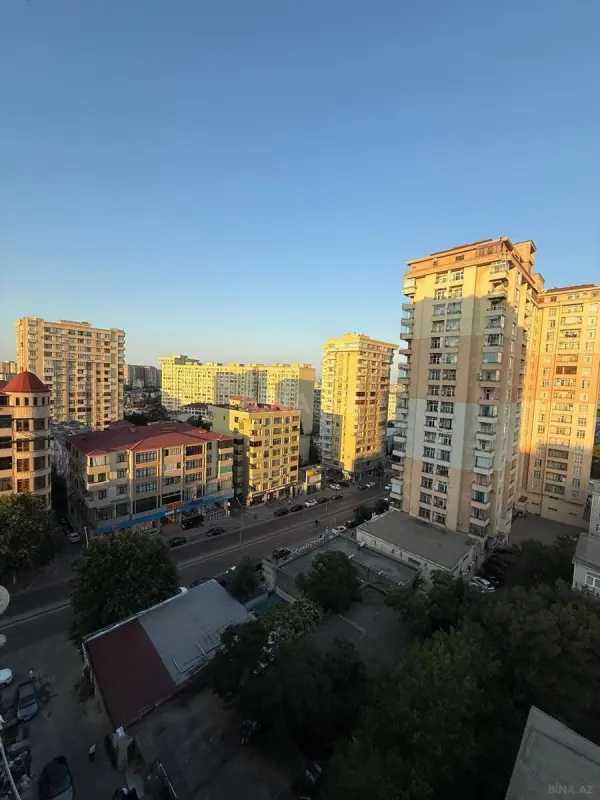 Satılır 2 otaqlı mənzil 94 m²