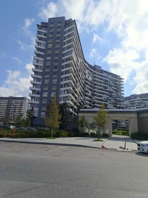 Kirayə verilir 2 otaqlı mənzil 72 m²