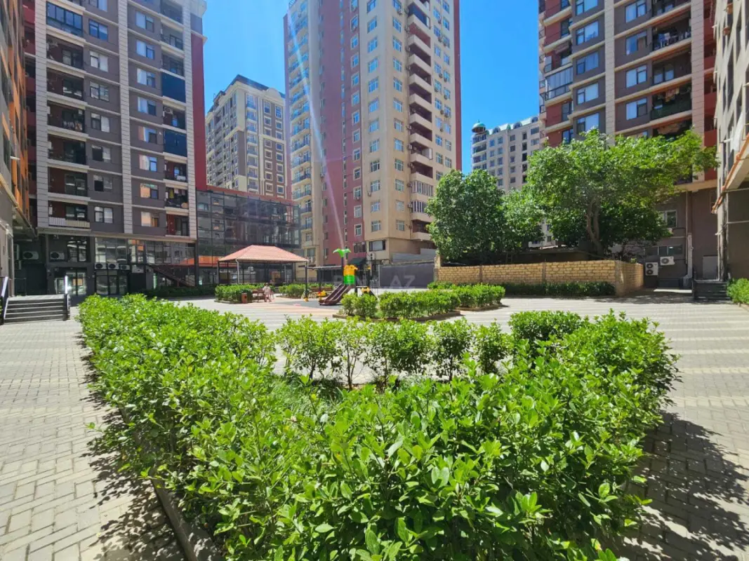 Satılır 3 otaqlı mənzil 100 m²