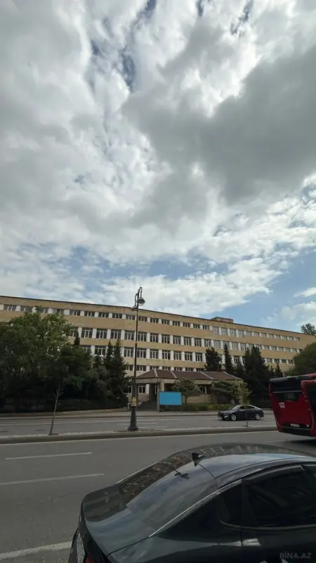 Satılır 2 otaqlı mənzil 55 m²