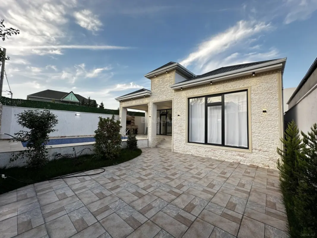 Satılır 4 otaqlı həyət evi 140 m²