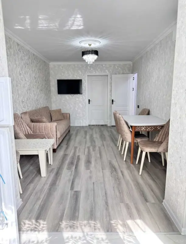 Satılır 3 otaqlı mənzil 55 m²