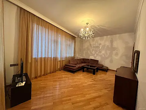 Kirayə verilir 2 otaqlı mənzil 96 m² — Bakı 2 otaq 96.00 m²