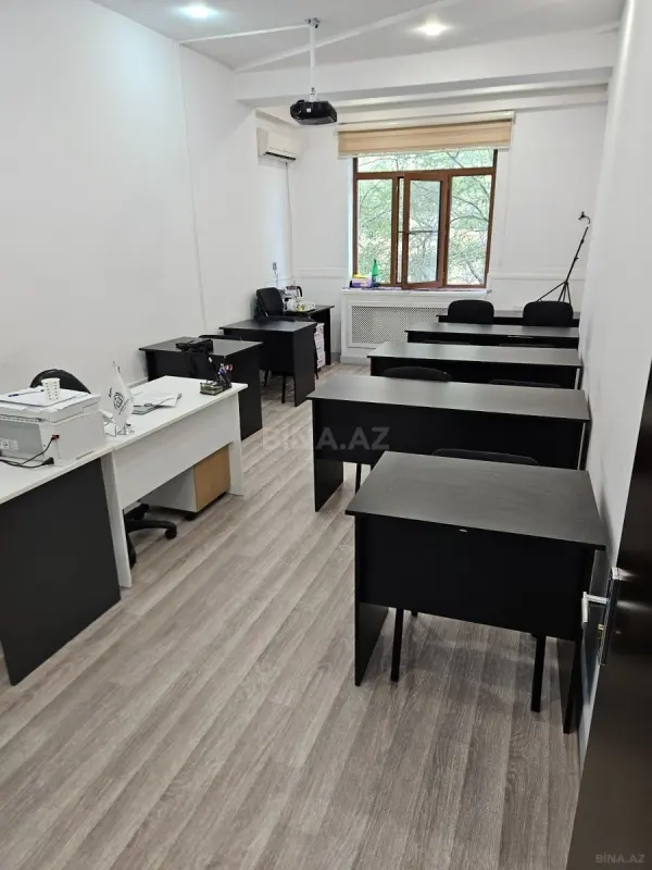 Kirayə verilir 3 otaqlı ofis 95 m²