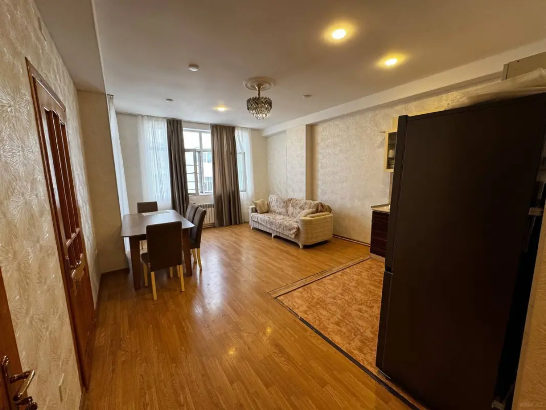 Satılır 3 otaqlı mənzil 64 m²