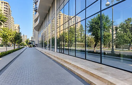 Kirayə verilir obyekt 109.8 m² — Bakı 109.80 m²
