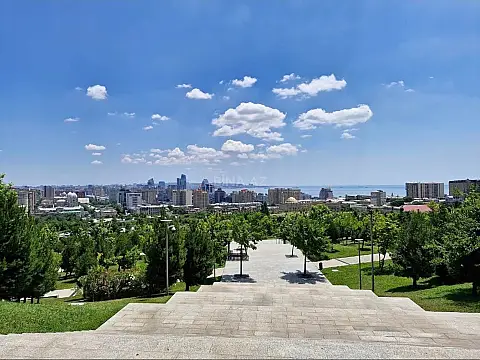Kirayə verilir 2 otaqlı ofis 55 m² — Bakı 2 otaq 55.00 m²
