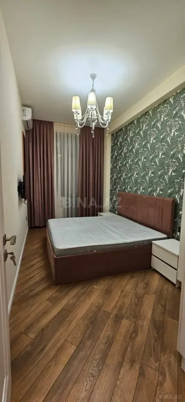Kirayə verilir 2 otaqlı mənzil 80 m²