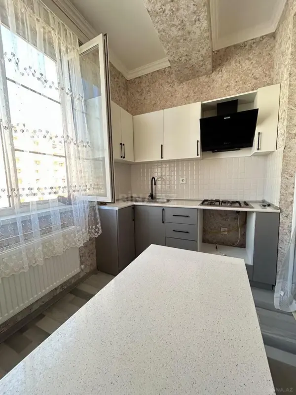 Satılır 2 otaqlı mənzil 63 m²