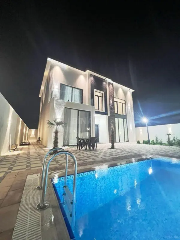 Satılır 5 otaqlı həyət evi 320 m²