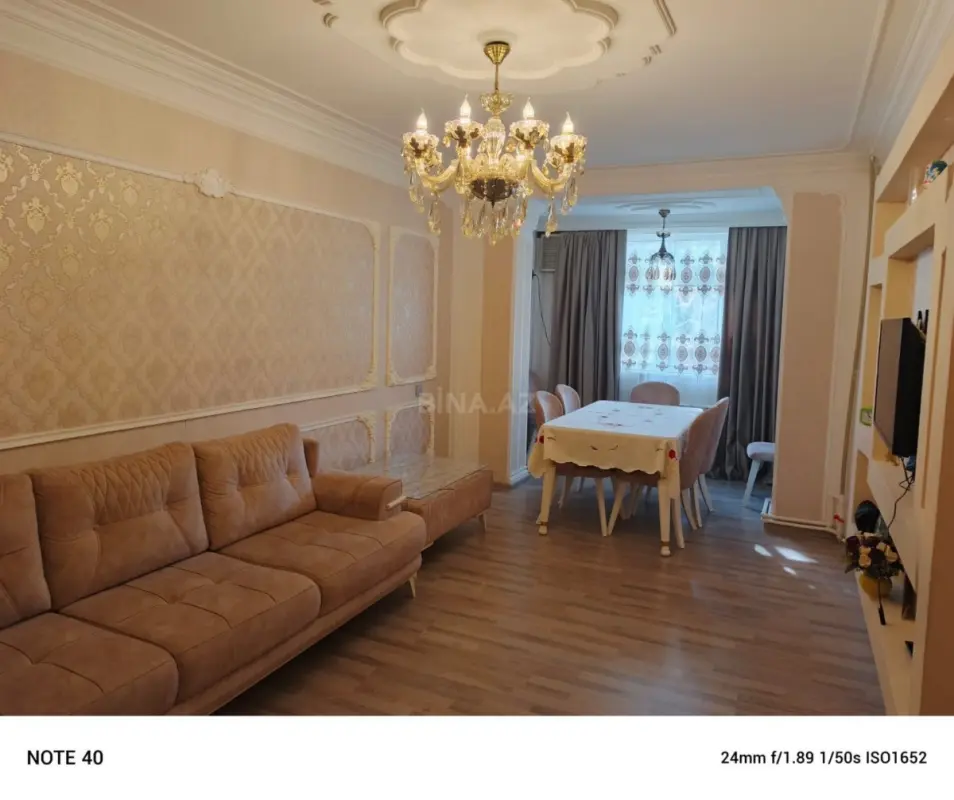 Satılır 4 otaqlı mənzil 100 m²