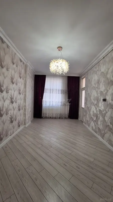 Satılır 3 otaqlı mənzil 94 m²