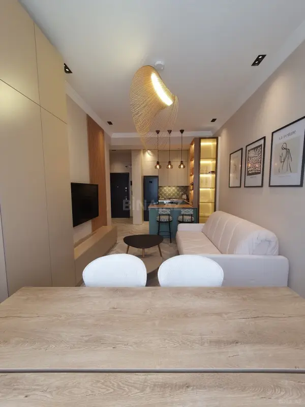 Satılır 2 otaqlı mənzil 49 m²