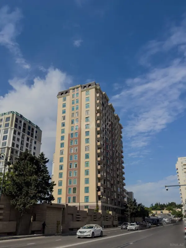 Satılır 3 otaqlı mənzil 102.52 m²