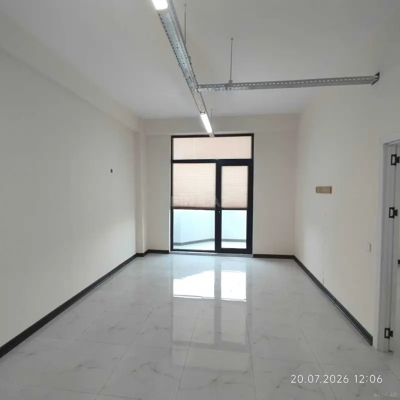 Kirayə verilir 3 otaqlı ofis 51 m²