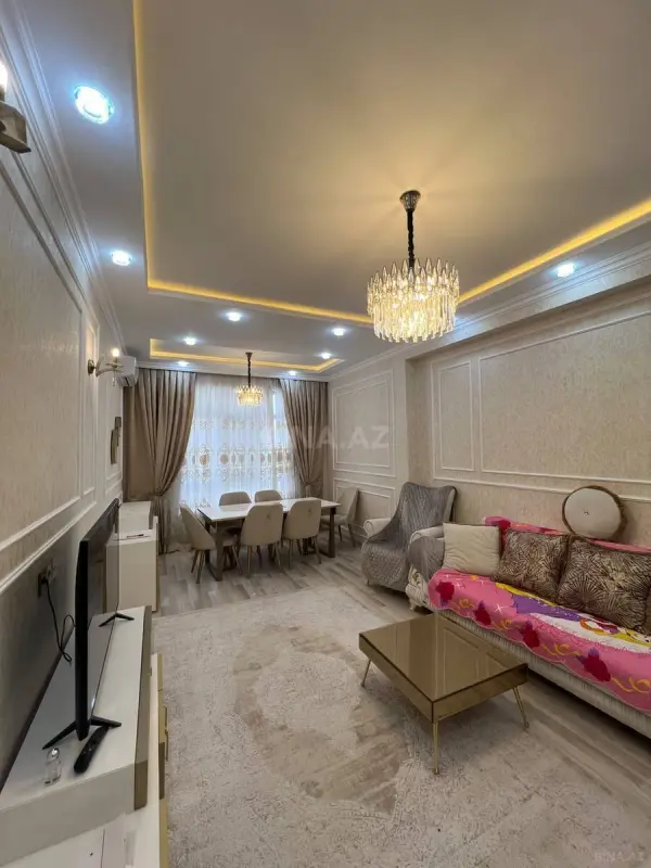 Kirayə verilir 2 otaqlı mənzil 68 m²