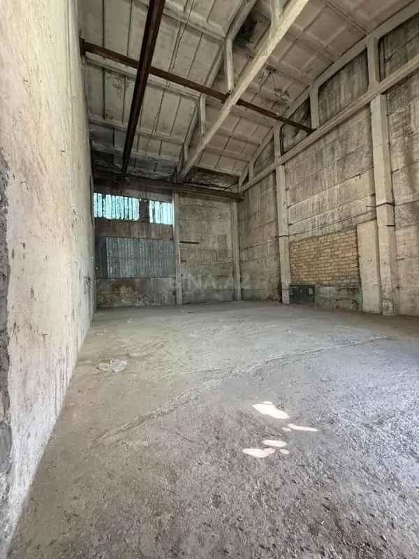 Kirayə verilir obyekt 212 m²