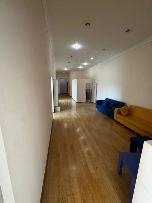 Kirayə verilir obyekt 140 m²