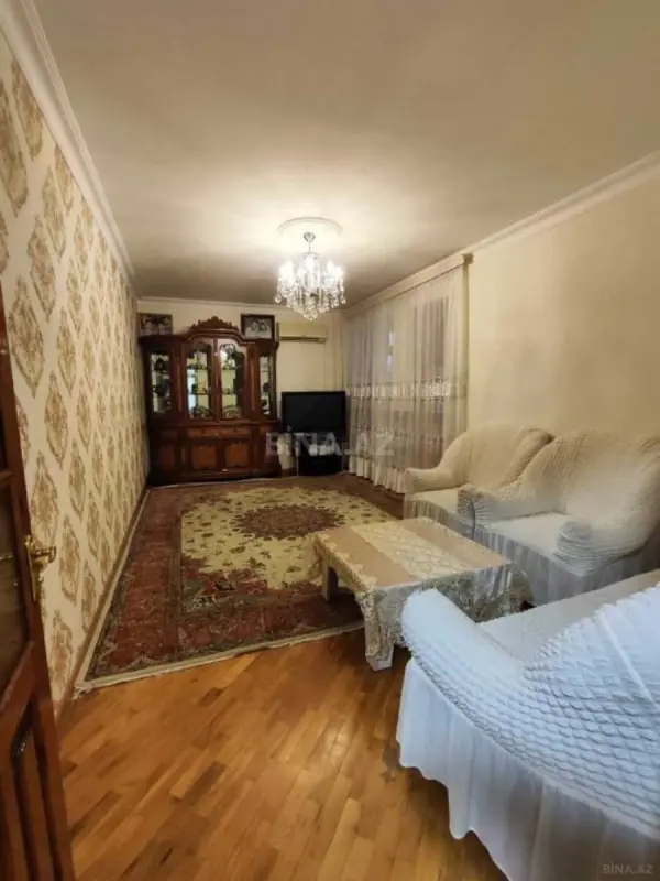 Satılır 4 otaqlı mənzil 95 m²