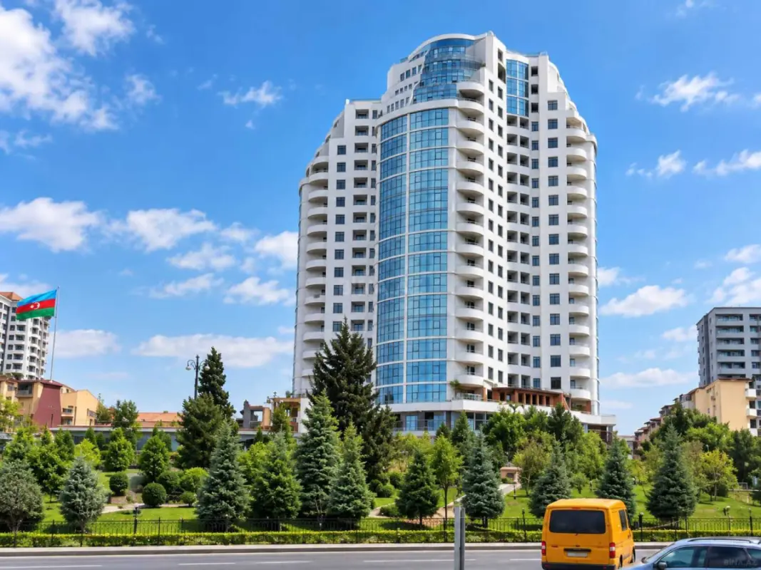 Kirayə verilir 3 otaqlı mənzil 110 m²