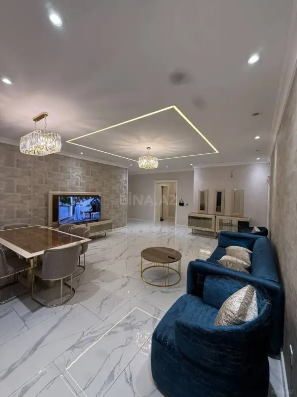 Kirayə verilir 3 otaqlı mənzil 148 m²