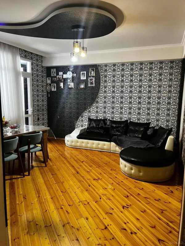 Satılır 3 otaqlı mənzil 58 m²