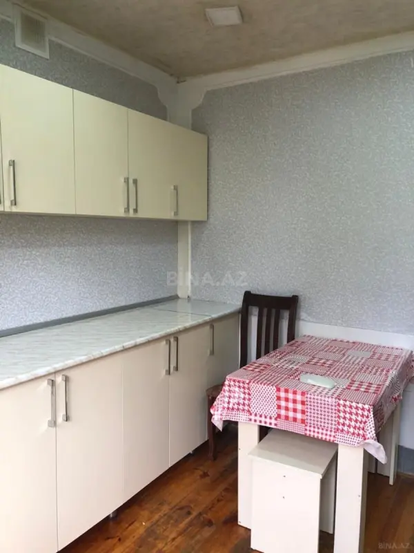 Kirayə verilir 1 otaqlı mənzil 40 m²