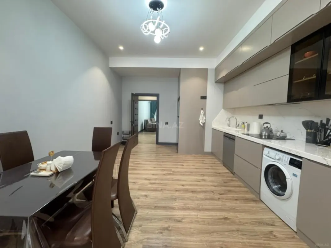 Kirayə verilir 2 otaqlı mənzil 100 m²
