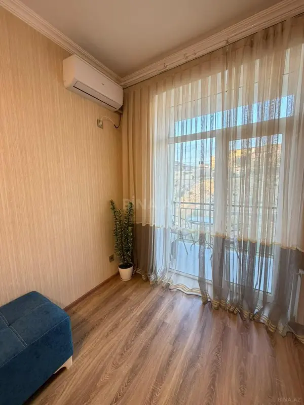Satılır 1 otaqlı mənzil 43.2 m²