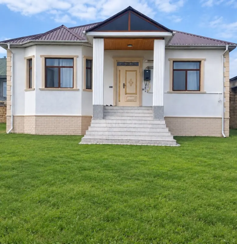 Kirayə verilir 4 otaqlı həyət evi 200 m²