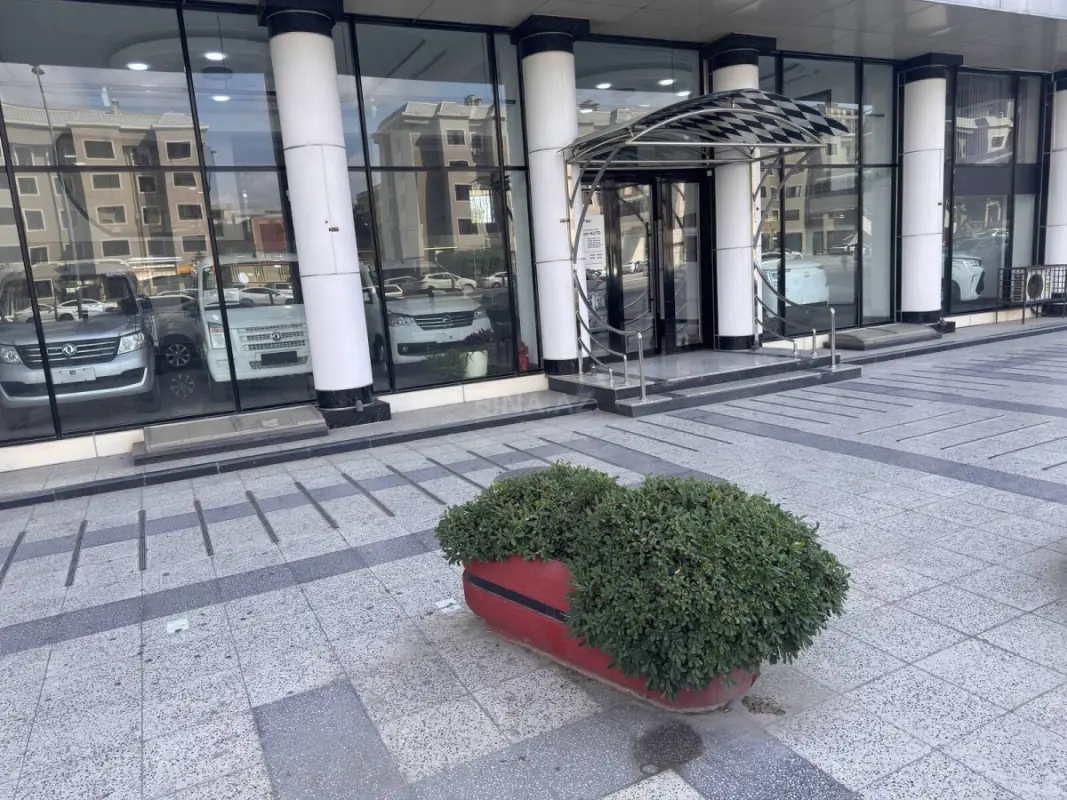 Kirayə verilir obyekt 430 m²